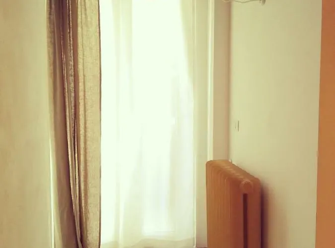 B&B Tambien 페자로